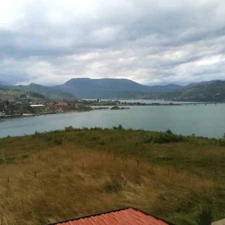 Divan * Konjic