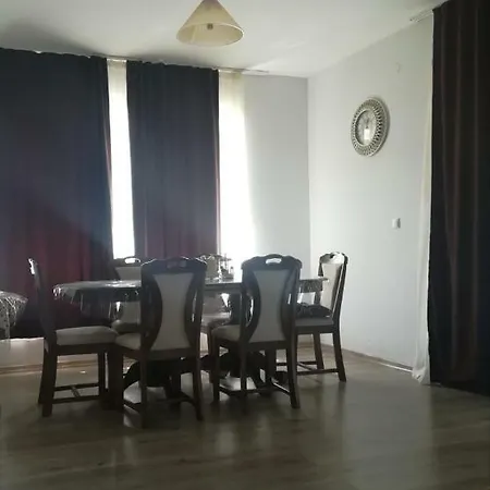 Divan * Konjic